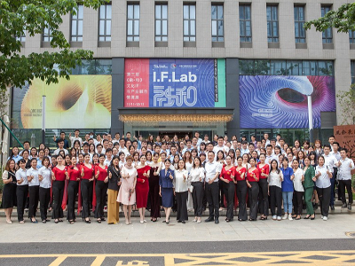 聚力禮儀培訓合影