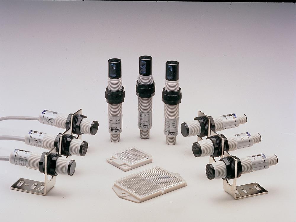 改性環(huán)氧樹(shù)脂膠在溫控傳感器中的應(yīng)用-環(huán)氧膠廠家聚力