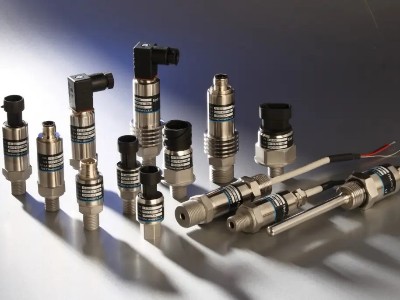 電子元器件密封用什么膠水好？聚力牌絕緣灌封膠替產(chǎn)品把關(guān)！