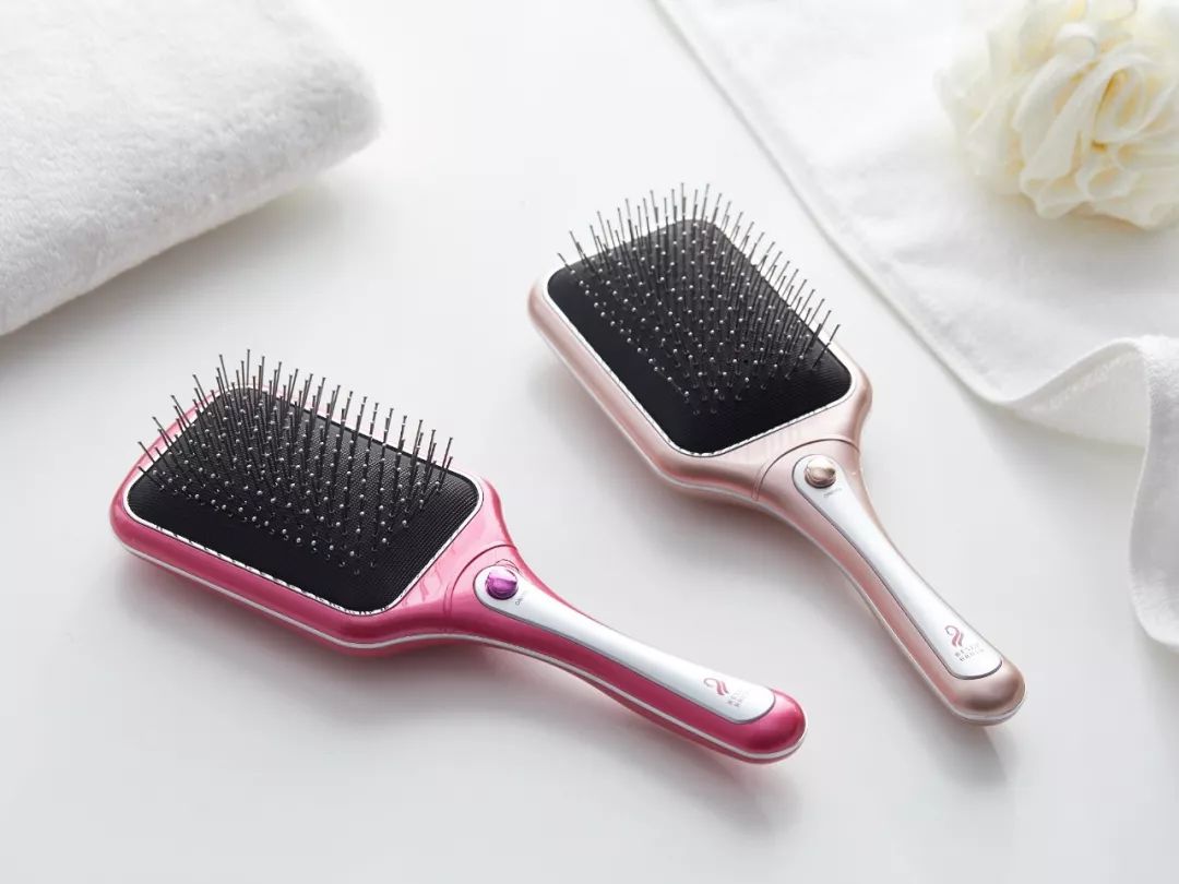 精美氣墊梳子粘接膠水，聚力PP膠水符合環保標準粘接神器