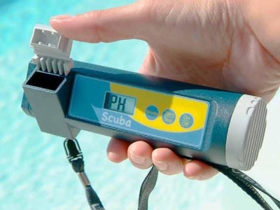 晶體硅膠用膠案例，聚力高品質(zhì)密封膠的應(yīng)用