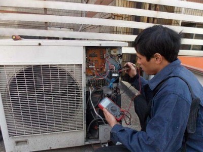 聚力牌密封膠絕緣防水性好，密封強度高，可以有效保護線路！