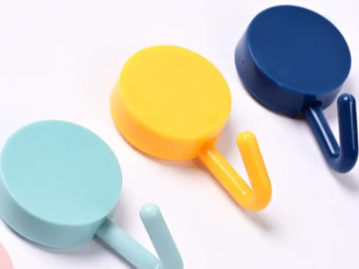 無影膠賦能PVC掛鉤:揭秘強力粘合的隱形黑科技