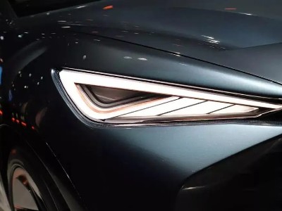 聚力牌密封膠在汽車領(lǐng)域?yàn)槠髽I(yè)解決產(chǎn)品粘接問(wèn)題！