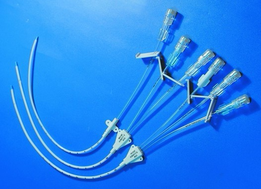 醫用透明導管用什么膠水，聚力塑料專用UV膠很好解決粘接難題